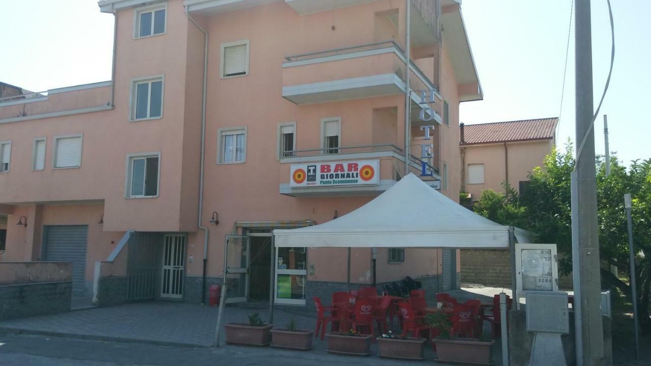 Hotel Santa Caterina Gizzeria Exterior photo