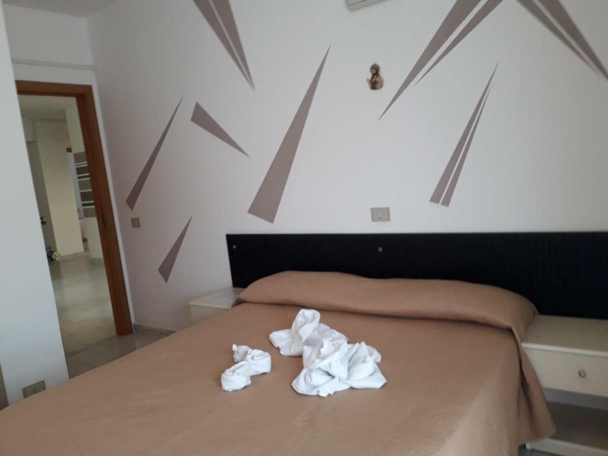 Hotel Santa Caterina Gizzeria Exterior photo