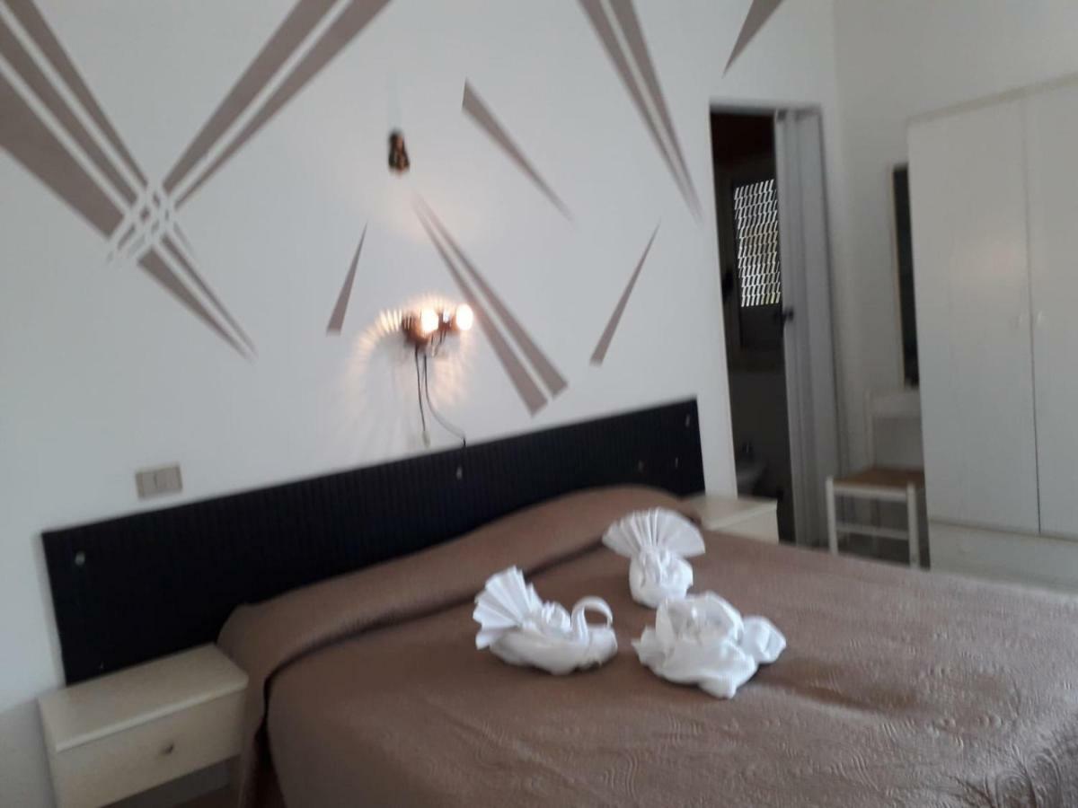 Hotel Santa Caterina Gizzeria Exterior photo